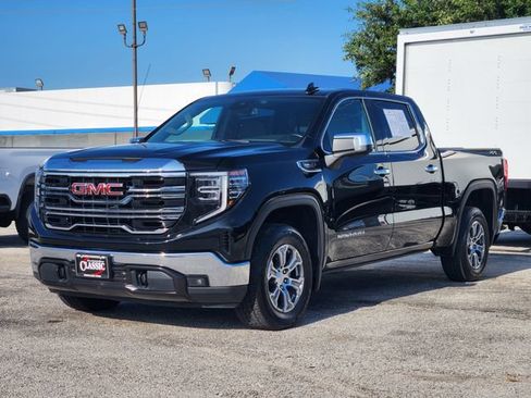 Certified 2025 GMC Sierra 1500 SLT AWD/4WD image 3