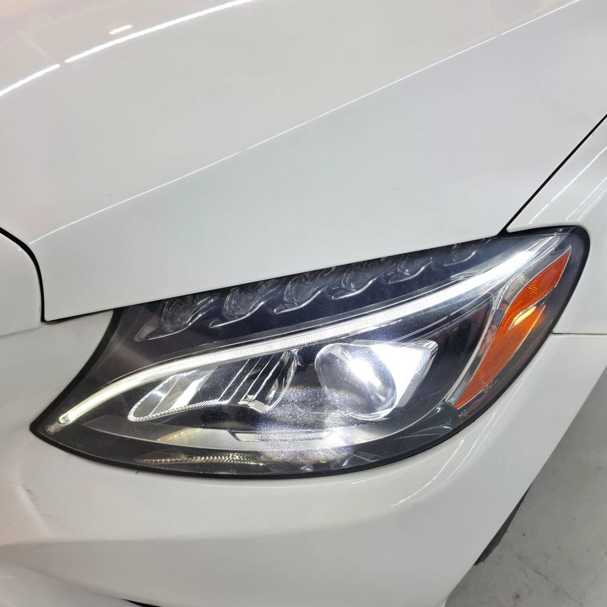 Used 2018 Mercedes-Benz C 300 Cabriolet image 24