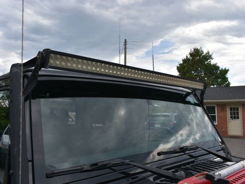 Used 2017 Jeep Wrangler Sport w/ Quick Order Package 23S AWD/4WD image 36