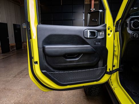 Used 2023 Jeep Wrangler Unlimited Rubicon 392 w/ Trailer Tow Package image 36