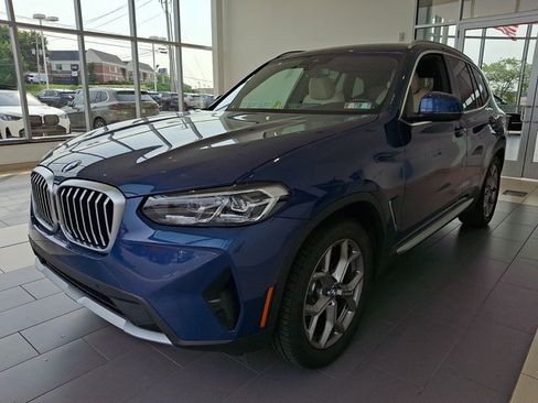 Used 2022 BMW X3 xDrive30i w/ Convenience Package AWD/4WD image 3