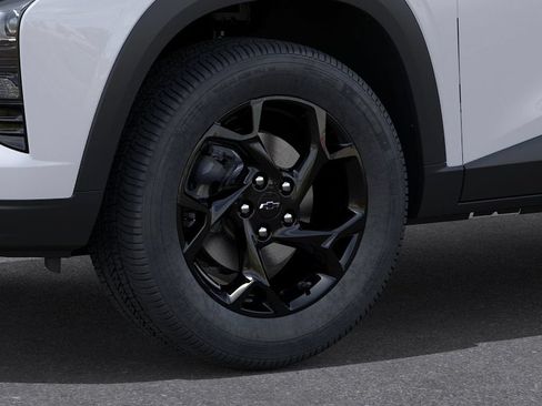 New 2026 Chevrolet Trax LT w/ Driver Confidence Package FWD image 9
