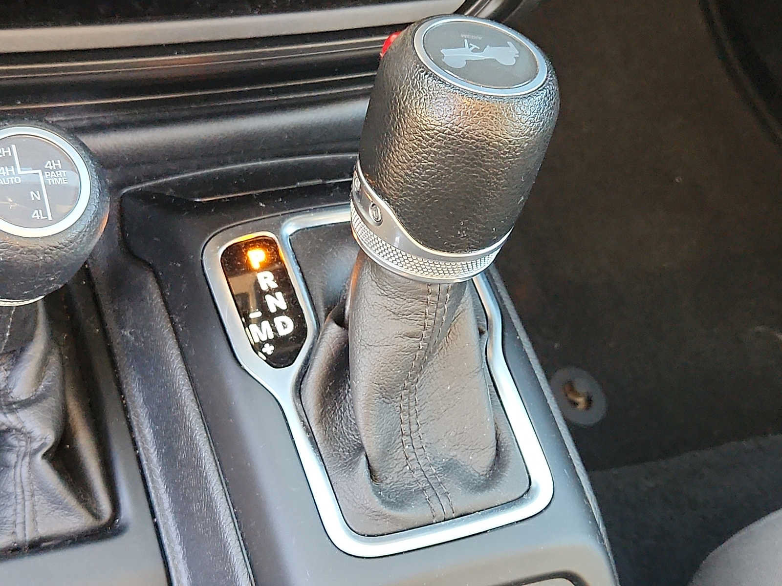Used 2023 Jeep Wrangler Unlimited w/ Cold Weather Group AWD/4WD image 14