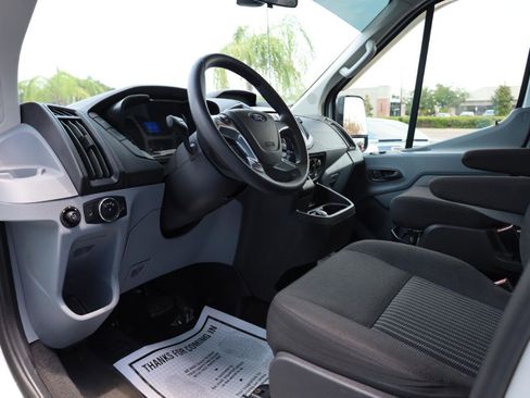 Used 2019 Ford Transit 350 XLT RWD image 7
