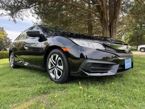 Used 2016 Honda Civic LX image 10
