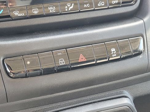 New 2026 RAM ProMaster 2500 w/ Convenience Group image 15