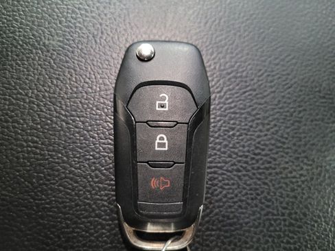 Used 2018 Ford F150 XL w/ Equipment Group 101A Mid AWD/4WD image 32