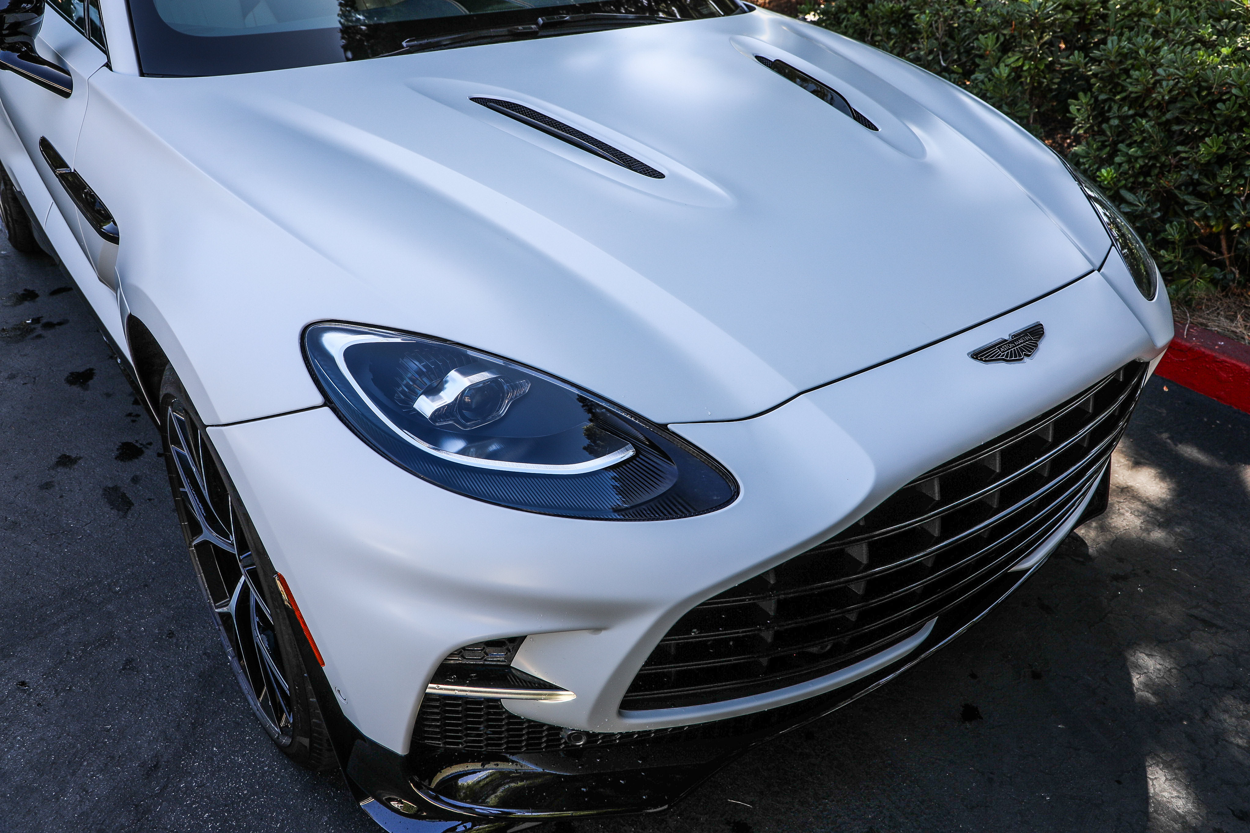 Used 2025 Aston Martin DBX 707 AWD/4WD image 10