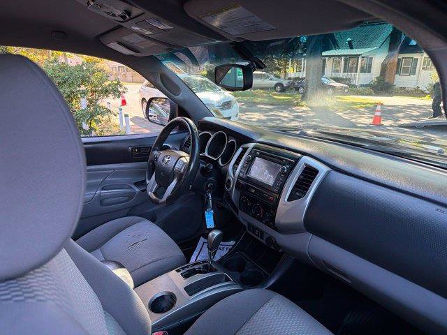 Used 2013 Toyota Tacoma 4x4 Double Cab w/ SR5 Pkg image 13