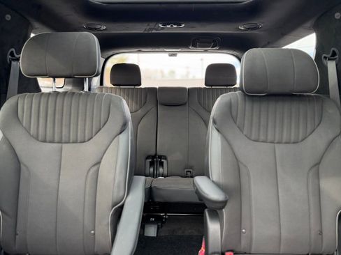 Used 2025 Hyundai Palisade Calligraphy image 35
