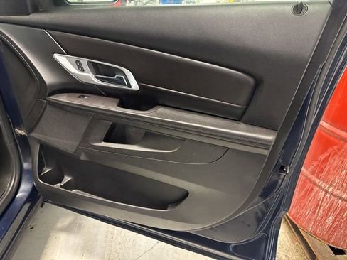 Used 2016 GMC Terrain SLE image 19