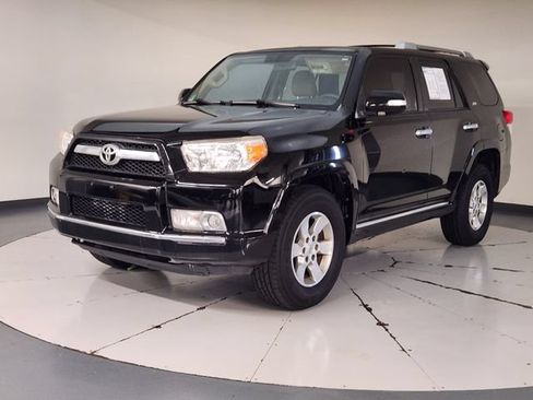 Used 2013 Toyota 4Runner SR5 w/ Convenience Pkg RWD image 1