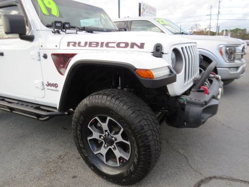 Used 2019 Jeep Wrangler Unlimited Rubicon image 9