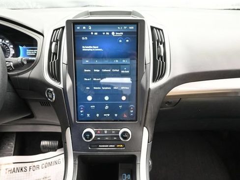 Used 2024 Ford Edge SEL w/ Convenience Package AWD/4WD image 18