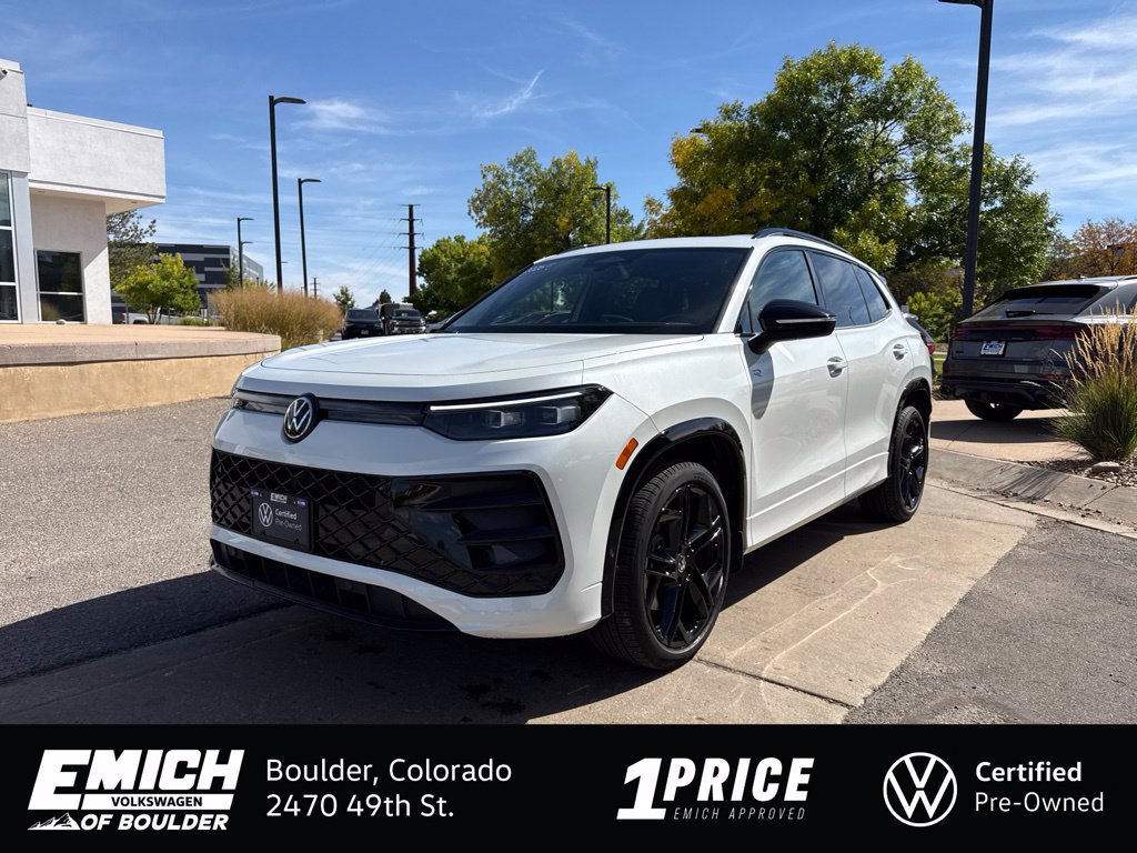 Certified 2026 Volkswagen Tiguan SE R-Line AWD/4WD image 1