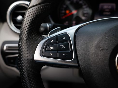 Used 2018 Mercedes-Benz C 300 Coupe image 29