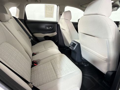 Used 2025 Honda HR-V LX image 28