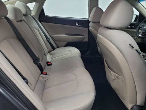 Used 2017 Kia Optima LX image 19