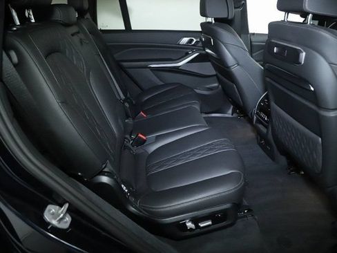 Certified 2024 BMW X7 M60i w/ Executive Package AWD/4WD image 34