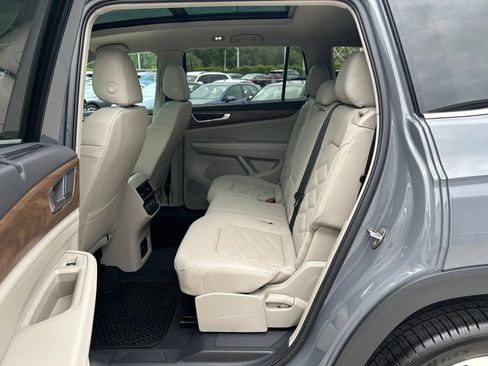 New 2026 Volkswagen Atlas SE FWD image 56