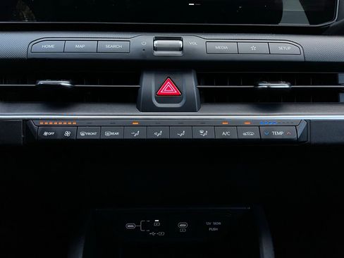 Used 2025 Kia K4 LXS image 28