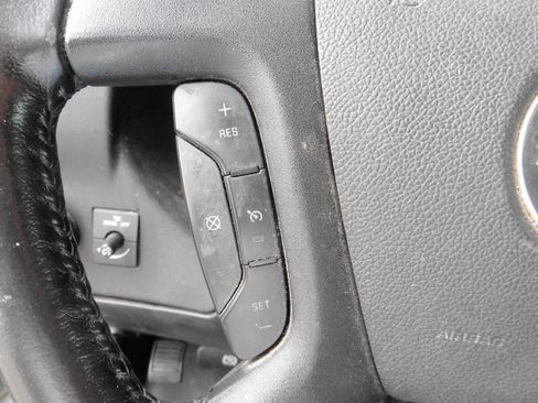 Used 2021 Chevrolet Express 3500 w/ Power Convenience Package RWD image 7