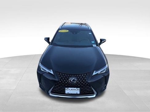 Used 2019 Lexus UX 250h image 2