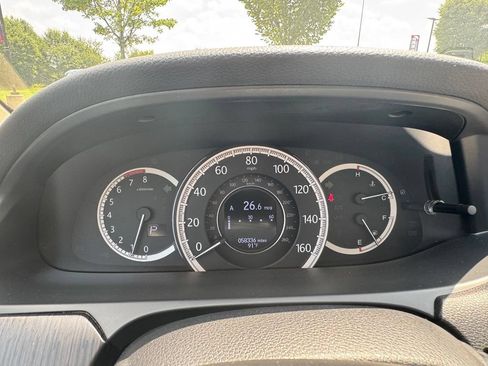Used 2015 Honda Accord Touring image 16