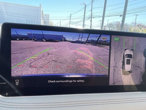 Certified 2025 INFINITI QX60 Luxe w/ Vision Package AWD/4WD image 15