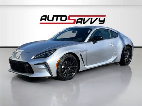 Used 2023 Toyota GR86 Premium w/ ALL Weather Mat Package (TMS) image 3