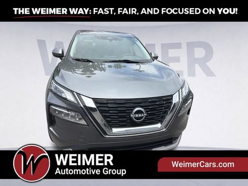 Used 2023 Nissan Rogue SV AWD/4WD image 2