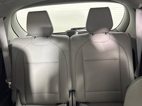 Used 2018 Acura MDX FWD w/ Advance Package image 25