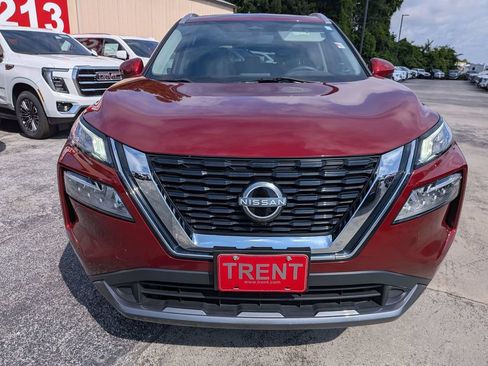 Used 2023 Nissan Rogue SL AWD/4WD image 6