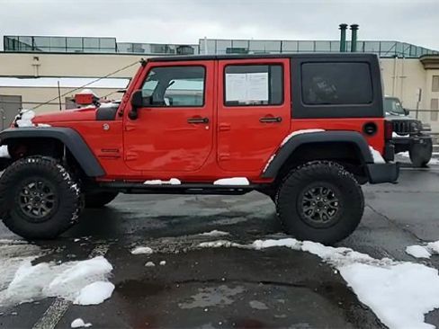 Used 2018 Jeep Wrangler Unlimited Sport image 5