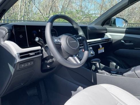 New 2025 Hyundai Santa Cruz Limited image 9