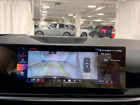 New 2026 BMW X5 xDrive50e w/ Executive Package image 19