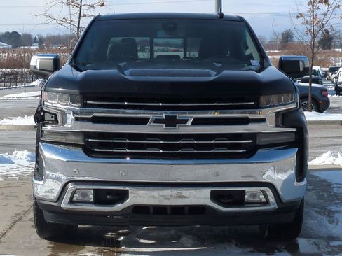 Used 2019 Chevrolet Silverado 1500 LTZ w/ LTZ Premium Package image 7