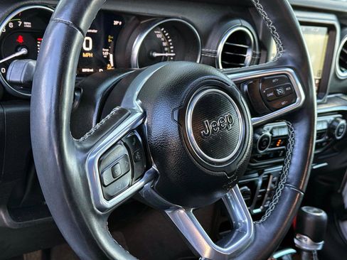 Used 2023 Jeep Wrangler Unlimited Sahara w/ Cold Weather Group image 16