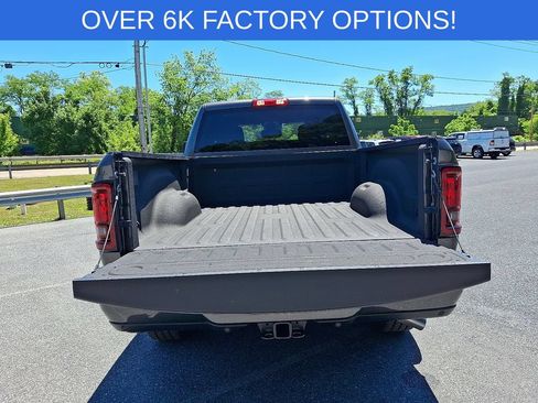 Used 2025 RAM 2500 Big Horn RWD image 33