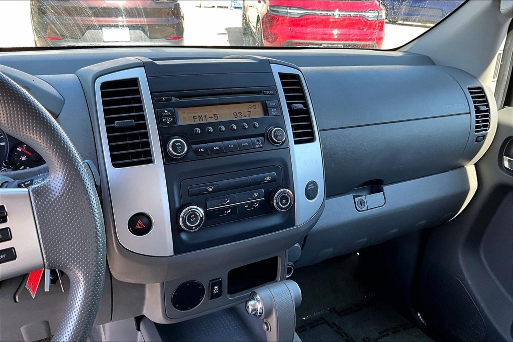 Used 2015 Nissan Frontier S RWD image 20