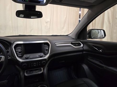 Used 2023 GMC Acadia SLT w/ Elevation Edition image 35