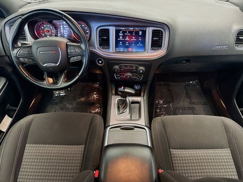 Used 2023 Dodge Charger SXT RWD image 14