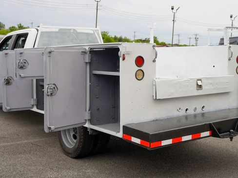 Used 2021 Ford F450 XL w/ Power Equipment Group RWD image 16