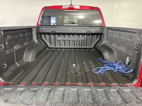 Used 2023 GMC Canyon AT4X image 12