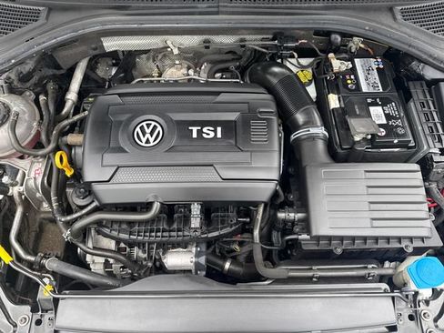 Used 2019 Volkswagen Jetta GLI FWD image 28