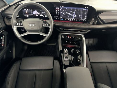 Used 2025 Audi Q5 Premium Plus w/ Premium Plus image 27