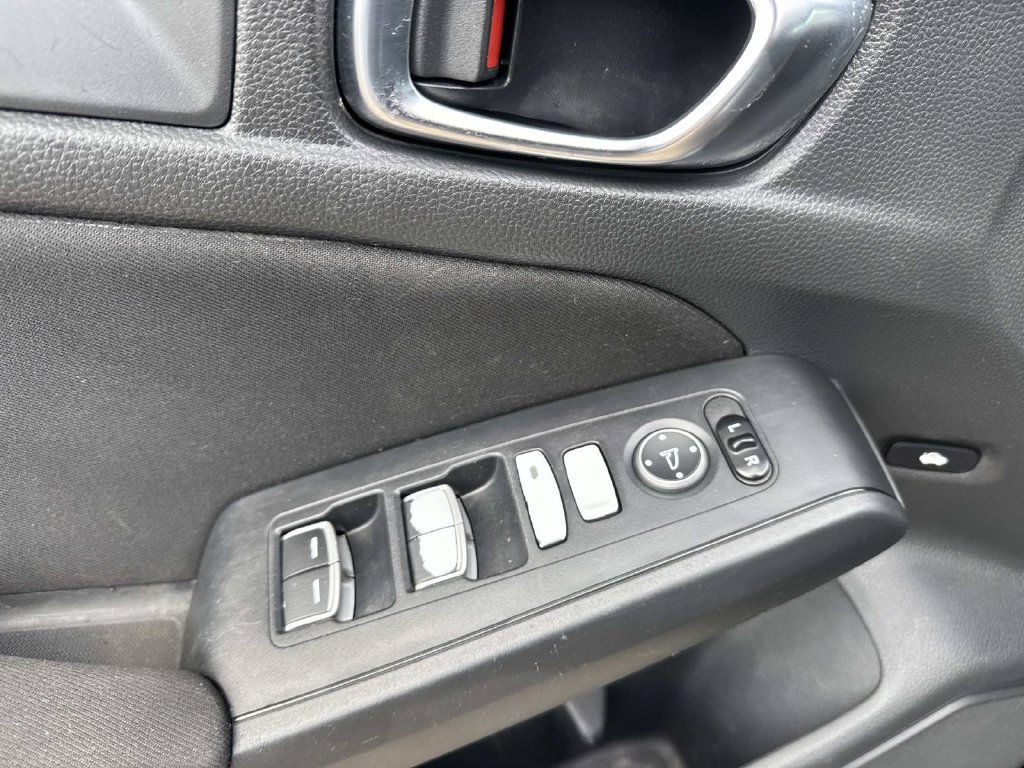 Used 2022 Honda Civic LX image 21