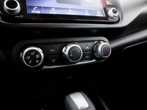 Used 2024 Nissan Kicks SV image 25