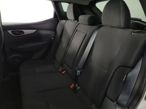 Used 2021 Nissan Rogue Sport S FWD image 17