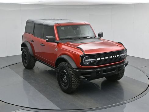 Used 2023 Ford Bronco Wildtrak AWD/4WD image 39
